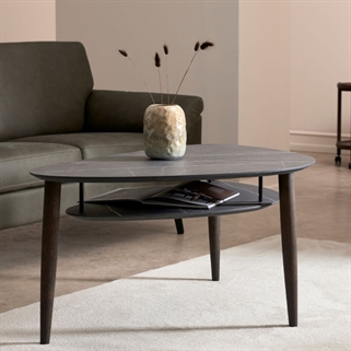 Thomsen Furniture | Katrine sofabord m. hylde | Shadow